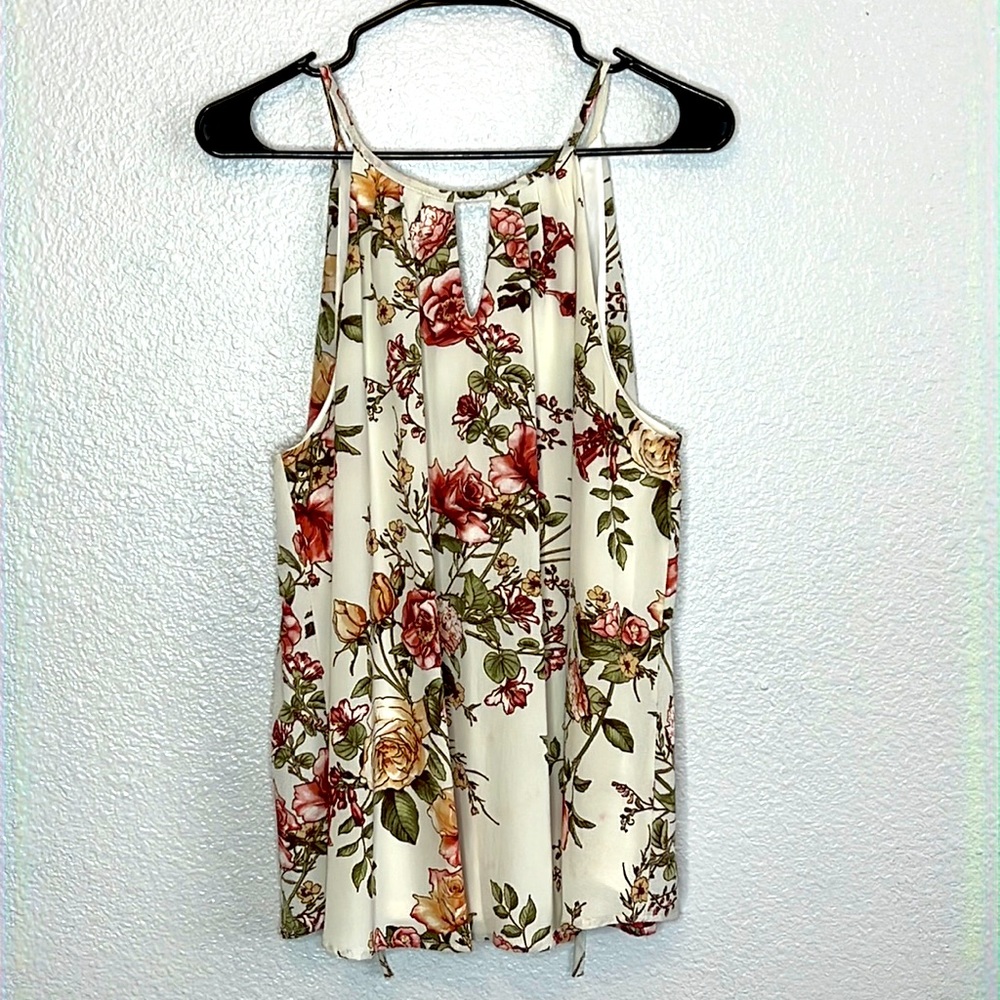 Blue Rain Size L Cream Floral Tank Top